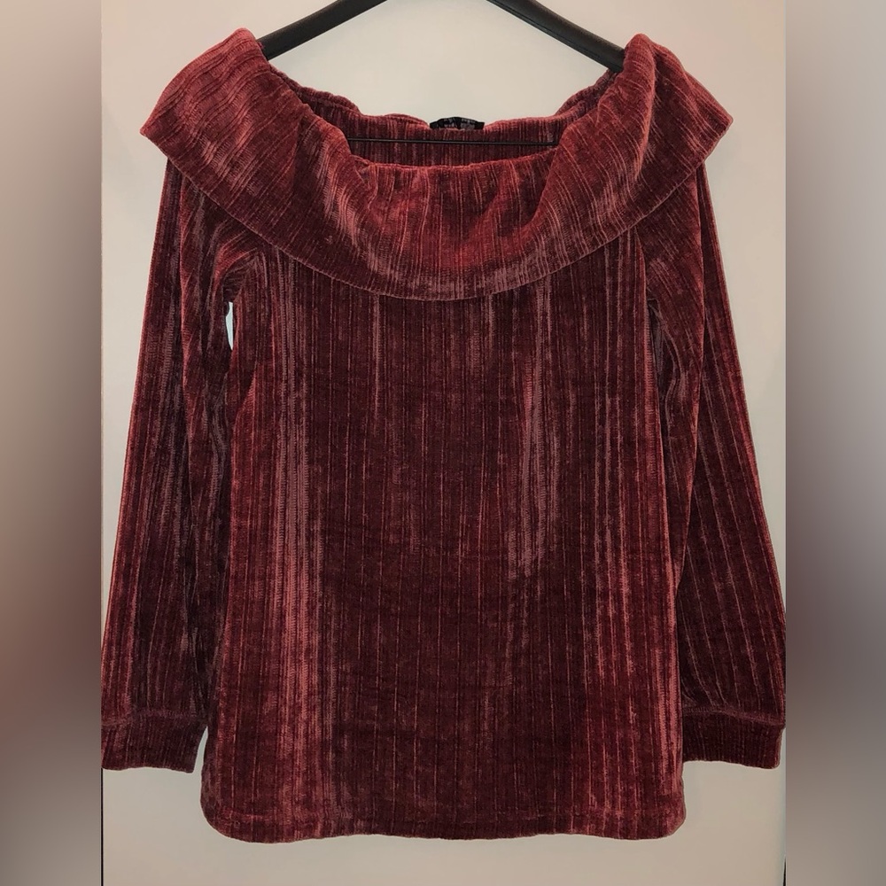 Very J Textured off the shoulder, soft, velvety Sweater in Deep, Dusty Rose